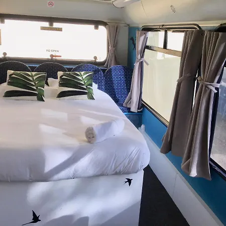 Luxury tent The Coachhouse Bus