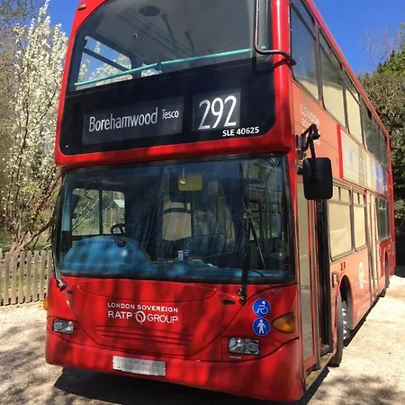 The Coachhouse Bus * Conques-sur-Orbiel